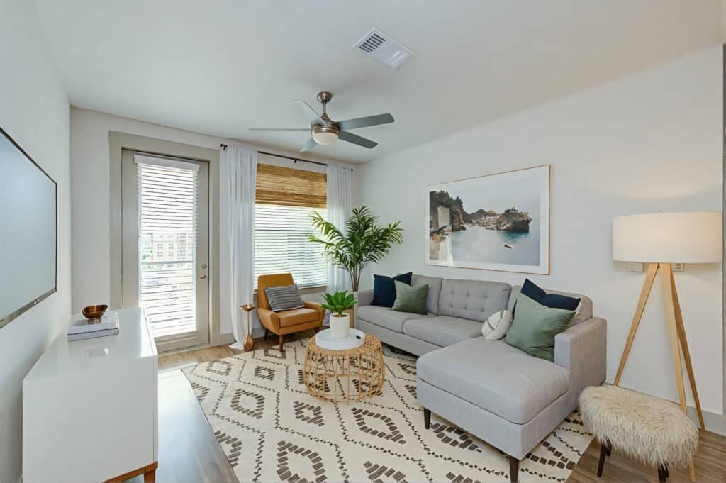 Trinity apartment interior in Apartment Locators in Irving TX