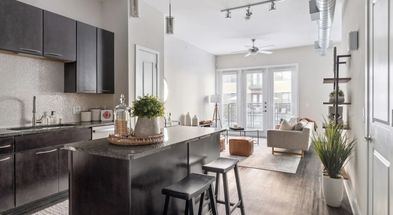 Apartments in Uptown Dallas, TX